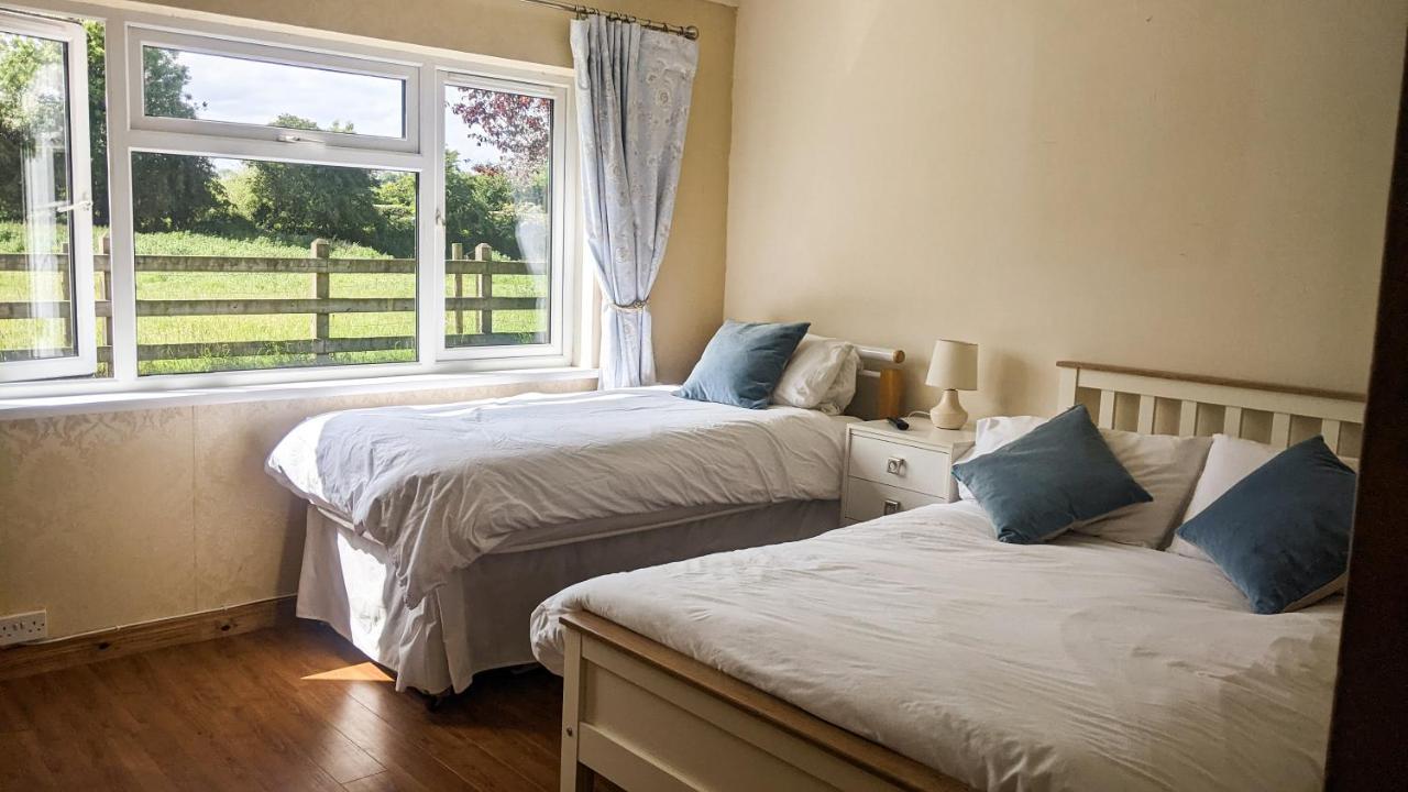 Lough Shore Cottage Magherafelt Exterior foto